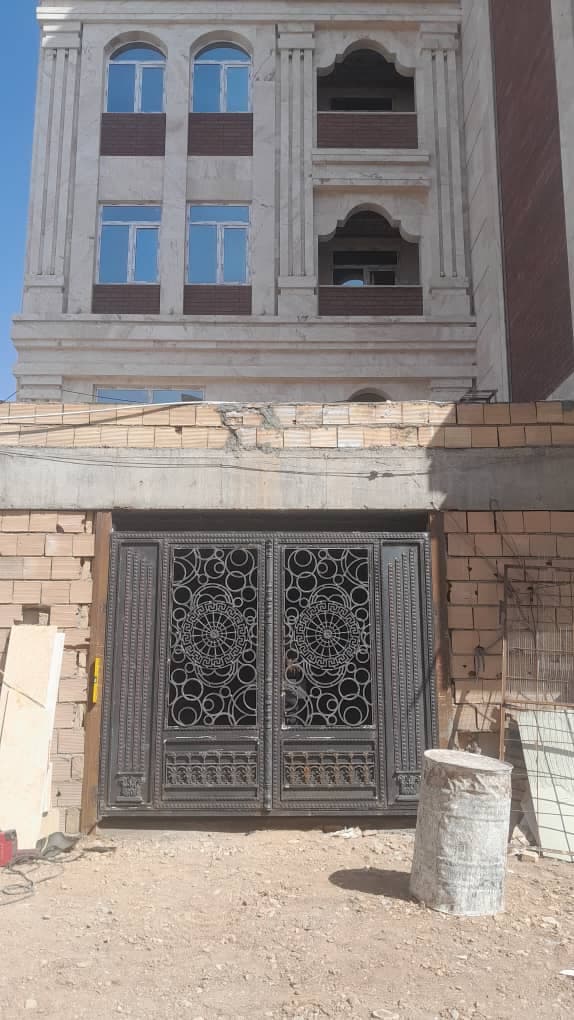 درب و پنجره سازی آهنی میرزایی در پاکدشت تهران