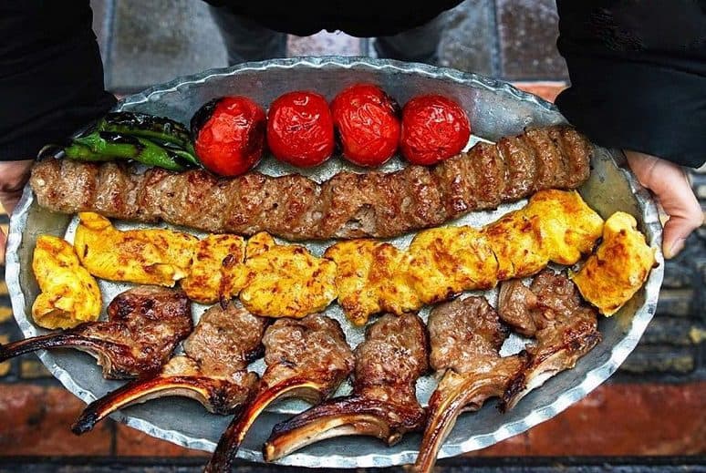 رستوران میزبان در کیش