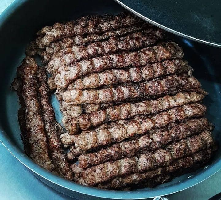 کباب سرای ایل بختیاری در شهرضا