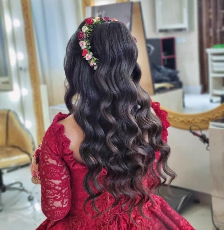 آموزشگاه و سالن زیبایی نیکی در مهرشهر کرج