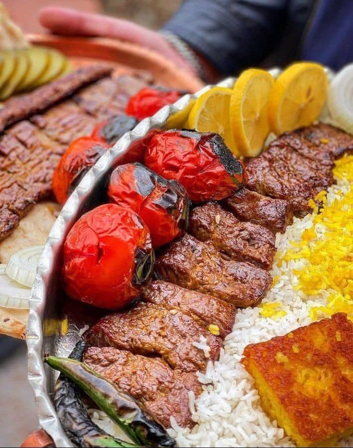 کترینگ خورشت باشی در طبس