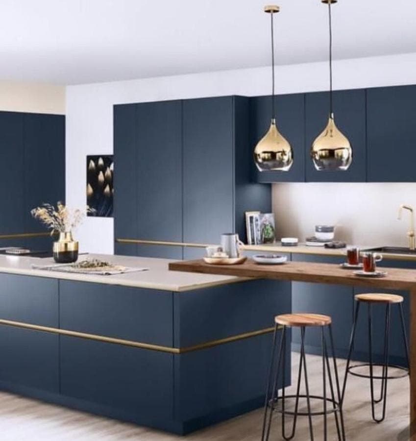 طراحی و ساخت کابینت و کمد دیواری قربانی در بندرعباس