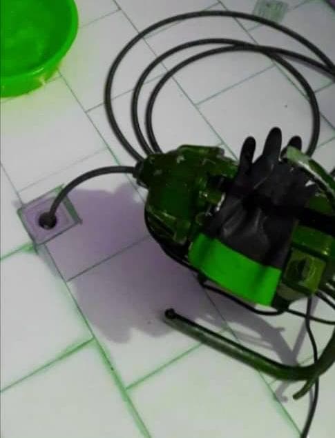 خدمات لوله بازکنی و فنرزنی عزیزی در میاندوآب
