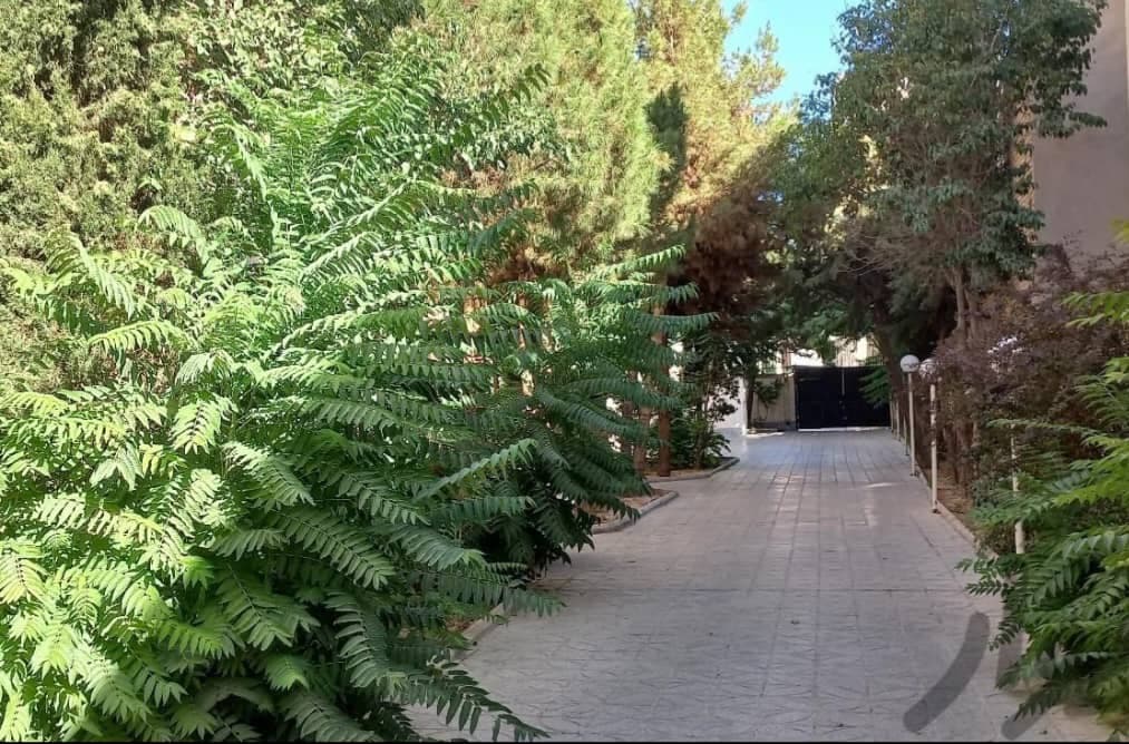 سالن پذیرایی مهر در شاهرود