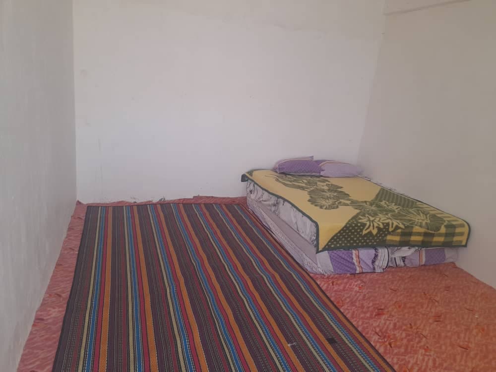 اقامتگاه بومگردی بلند گیسو در بوشهر