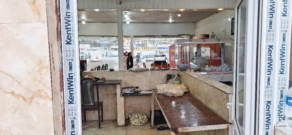 اقامتگاه بومگردی بلند گیسو در بوشهر