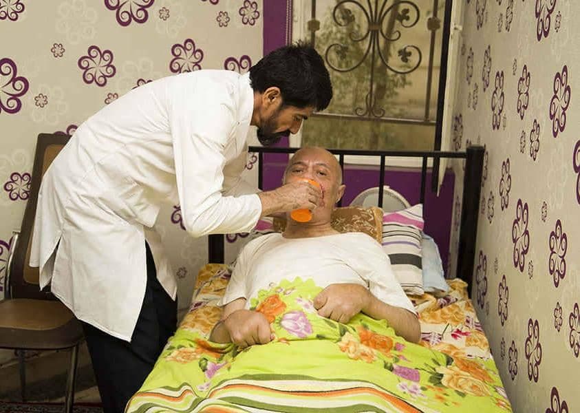 شرکت خدماتی پرستاری تندر پیشرو درخشش اشکانی در کرمان