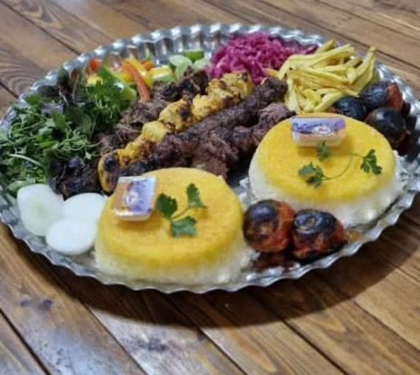 باغ رستوران آکای در خمام