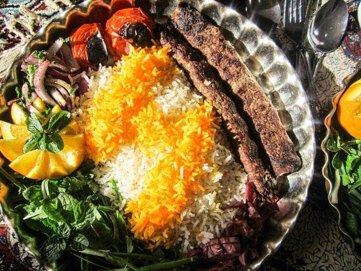 رستوران برگ زیتون در کرمانشاه