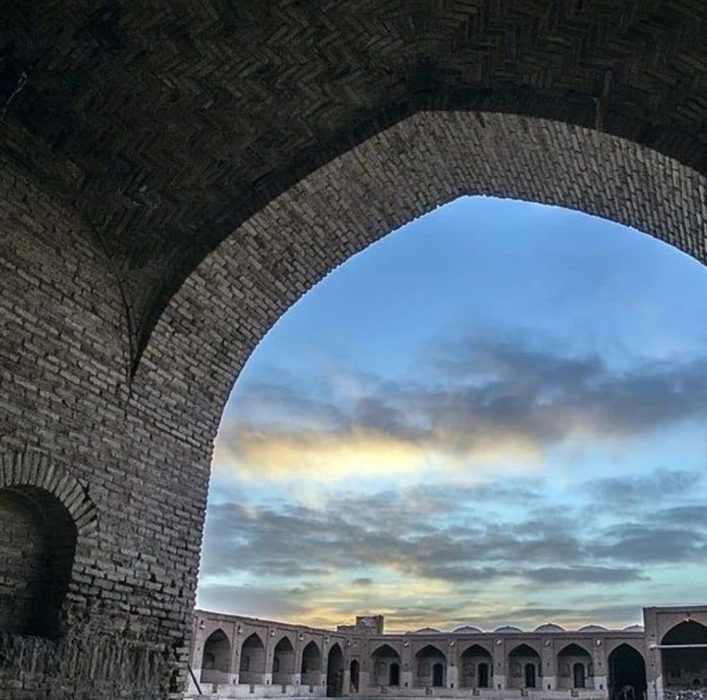اقامتگاه دیر گچین در قم