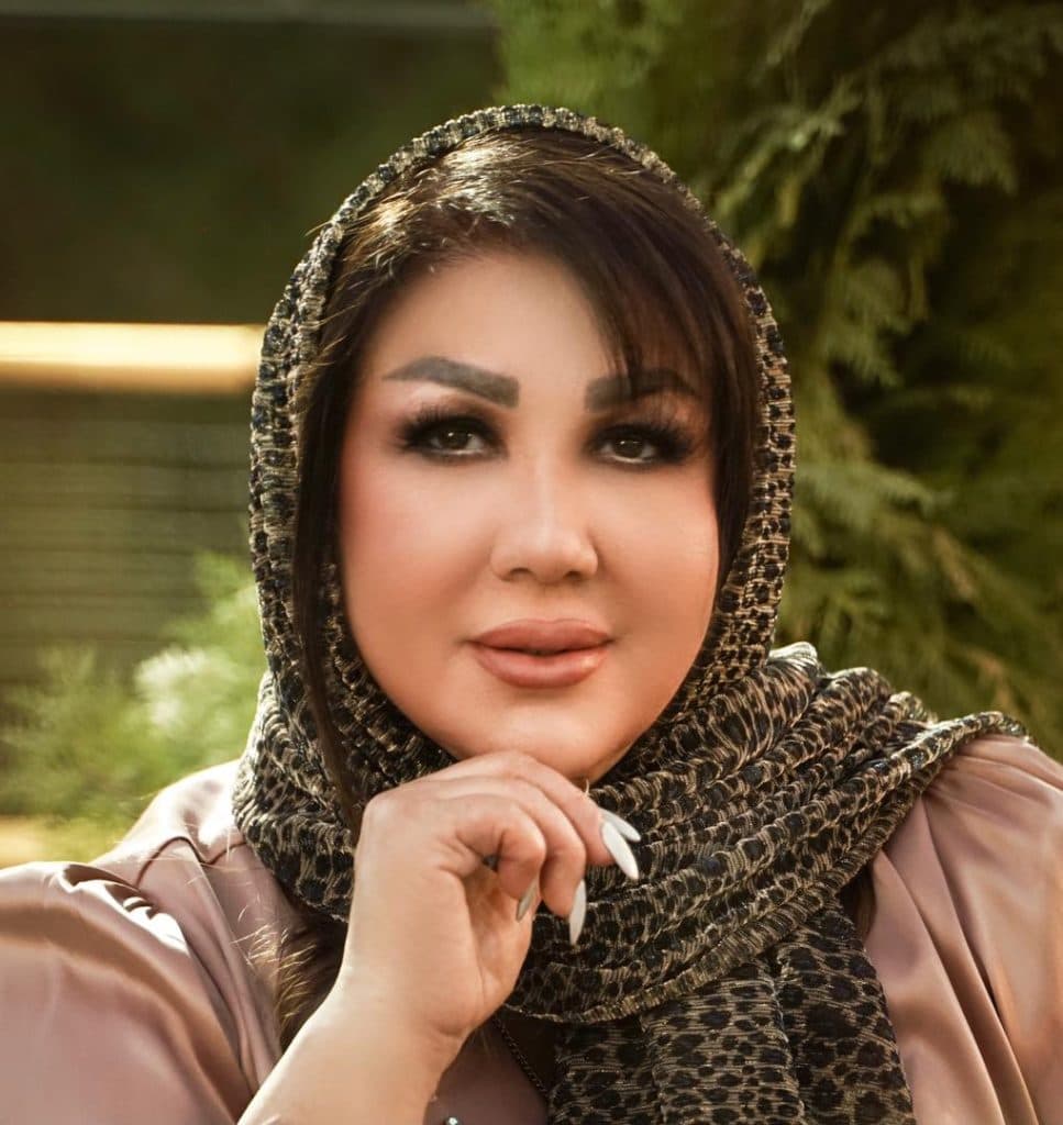 سالن زیبایی سرخ پوش در زاهدان