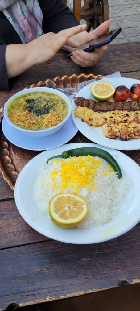 رستوران آشکده صداقت در ورامین