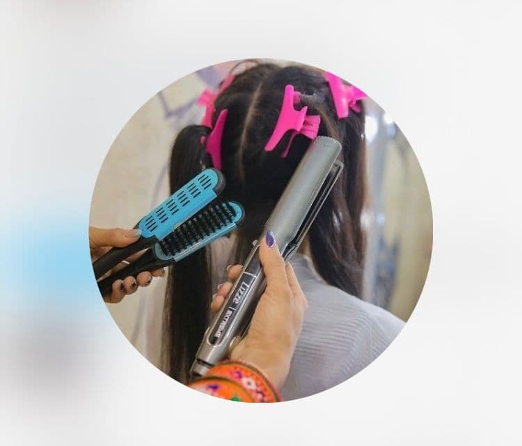 آموزش و خدمات کراتین و احیای مو عاطی در چابهار