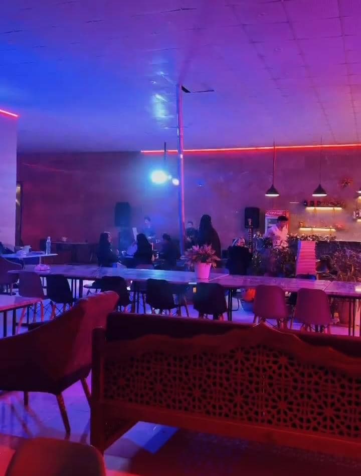 باغ و رستوران عشایر در اصفهان