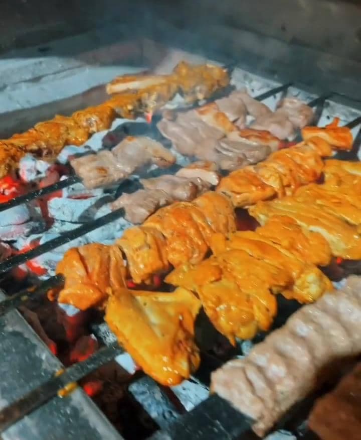 باغ و رستوران عشایر در اصفهان