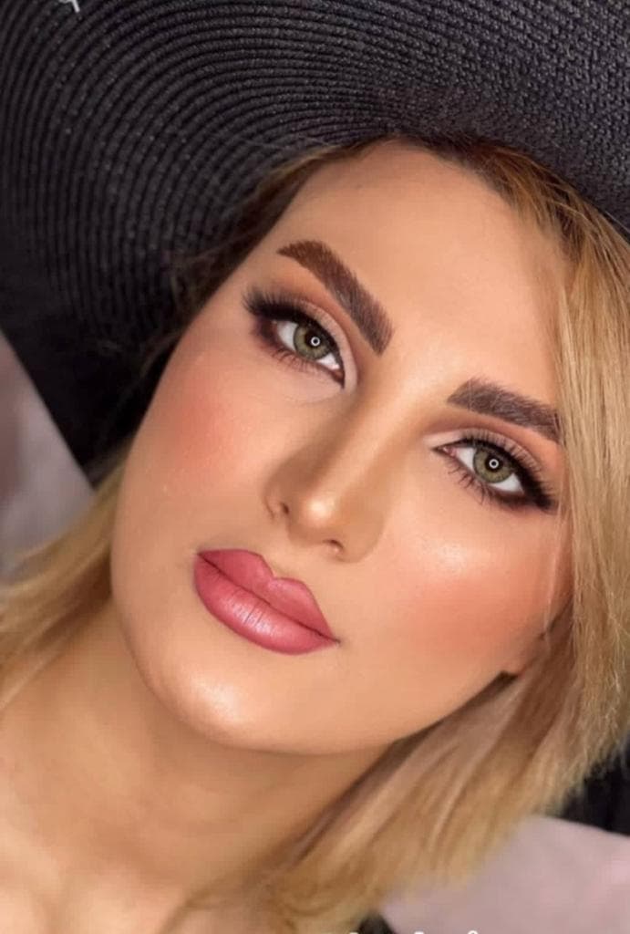 سالن زیبایی فرخنده سالاری در یزد