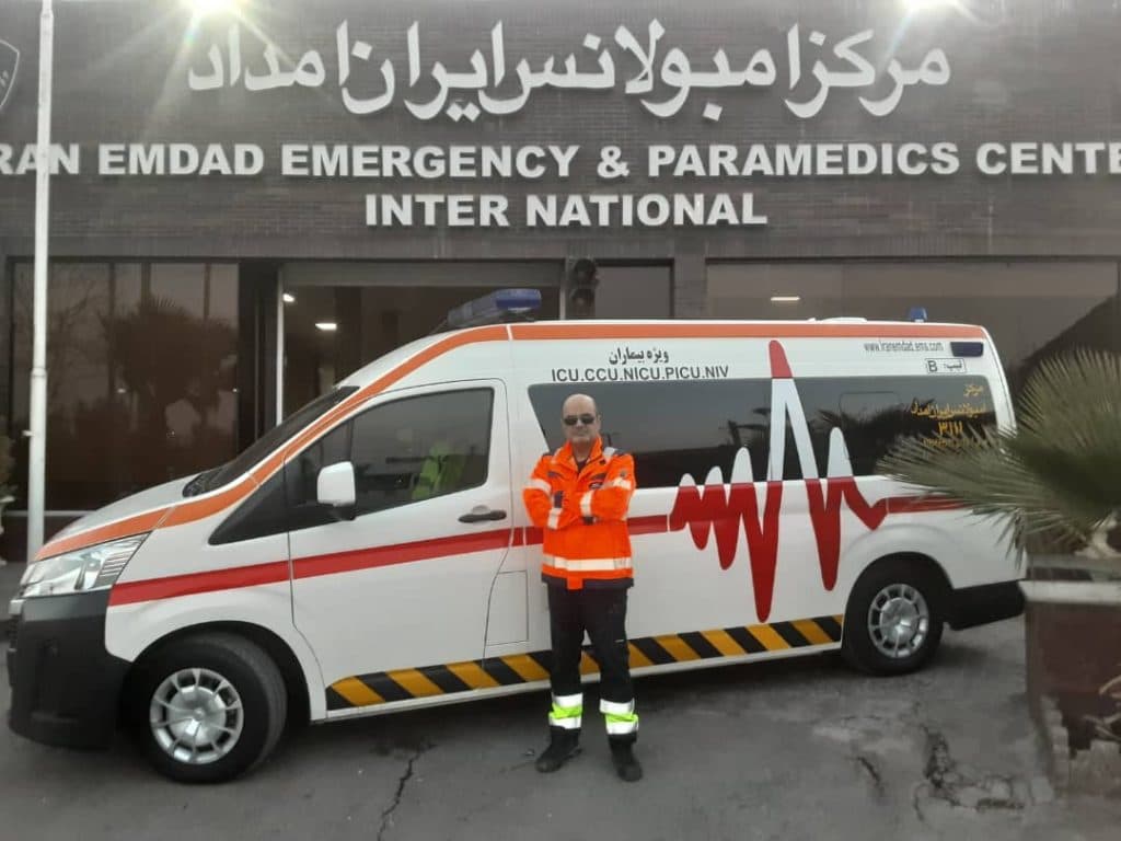 مرکز آمبولانس ایران امداد در قم