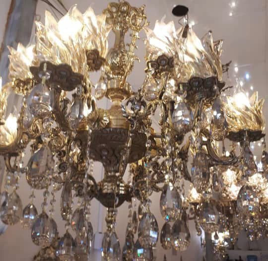 تولید و فروش لوسترهای برنز و مدرن مهیار در شهر ری