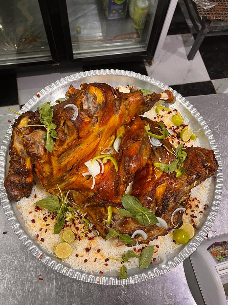 باغ رستوران سنتی منزلاب لانژ در زاهدان