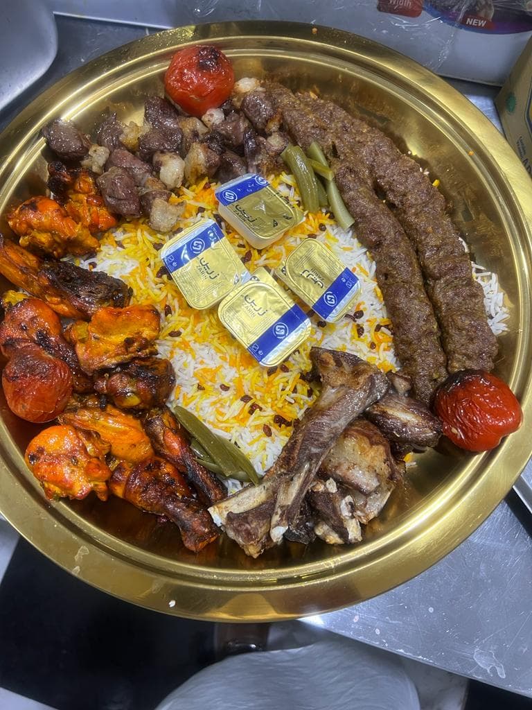 باغ رستوران سنتی منزلاب لانژ در زاهدان