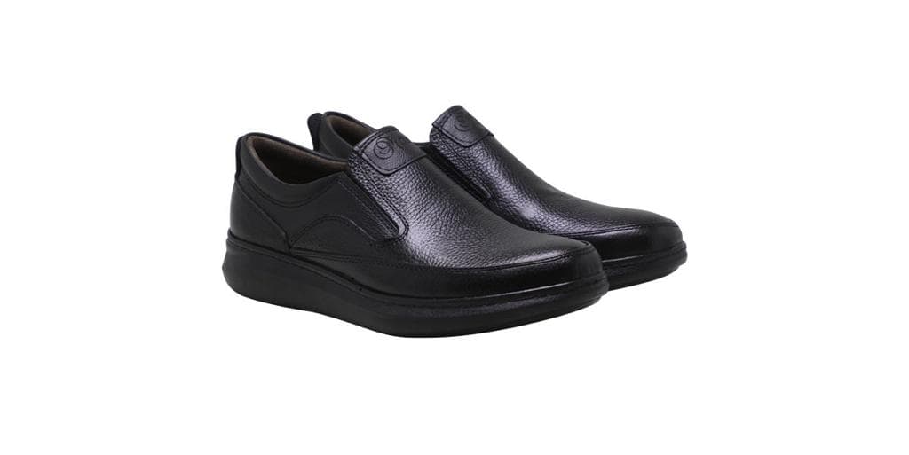 فروشگاه کفش و کتونی دیاکونیو در چهاردانگه تهران