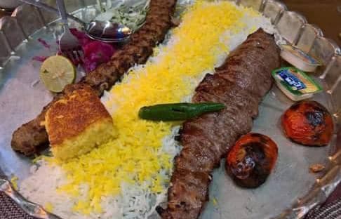 کافه رستوران و مهمان پذیری اسلامی در شهرستان ماهنشان زنجان