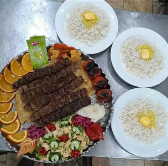 مجموعه گردشگری باغ گفتگو در اردکان یزد