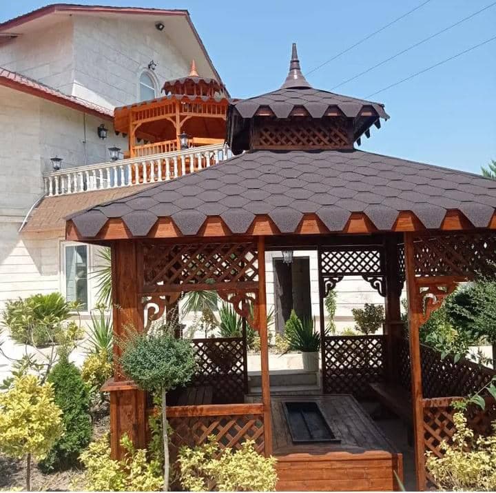ساخت کلبه های چوبی و خانه های چوبی طبرستان چوب در زیرآب سوادکوه