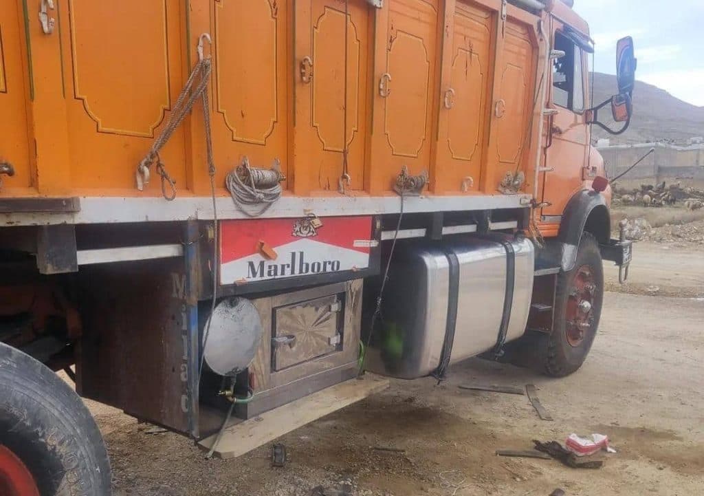 باکسازی ماشین سنگین مصطفی ایرانی در شیراز