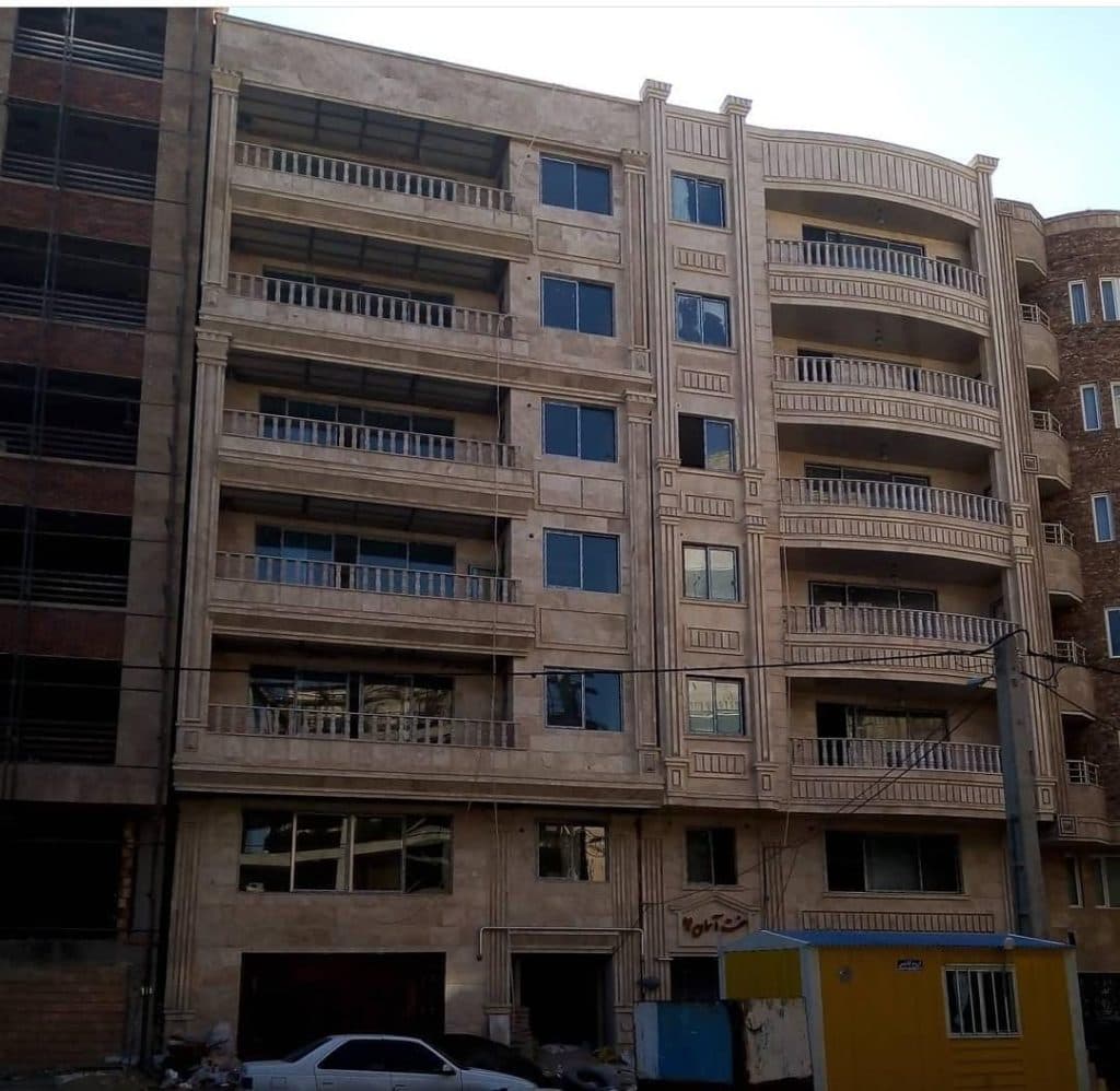تولید درب و پنجره تخصصی نرمال و ترمال بریک elin darb aras در جلفا