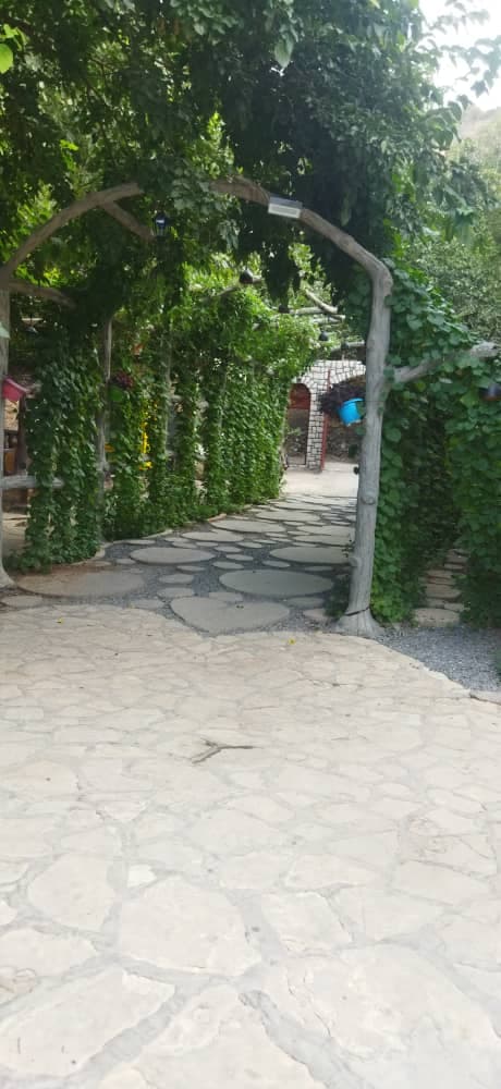 اقامتگاه بومگردی و مجموعه گردشگری واران در پاوه هورامان