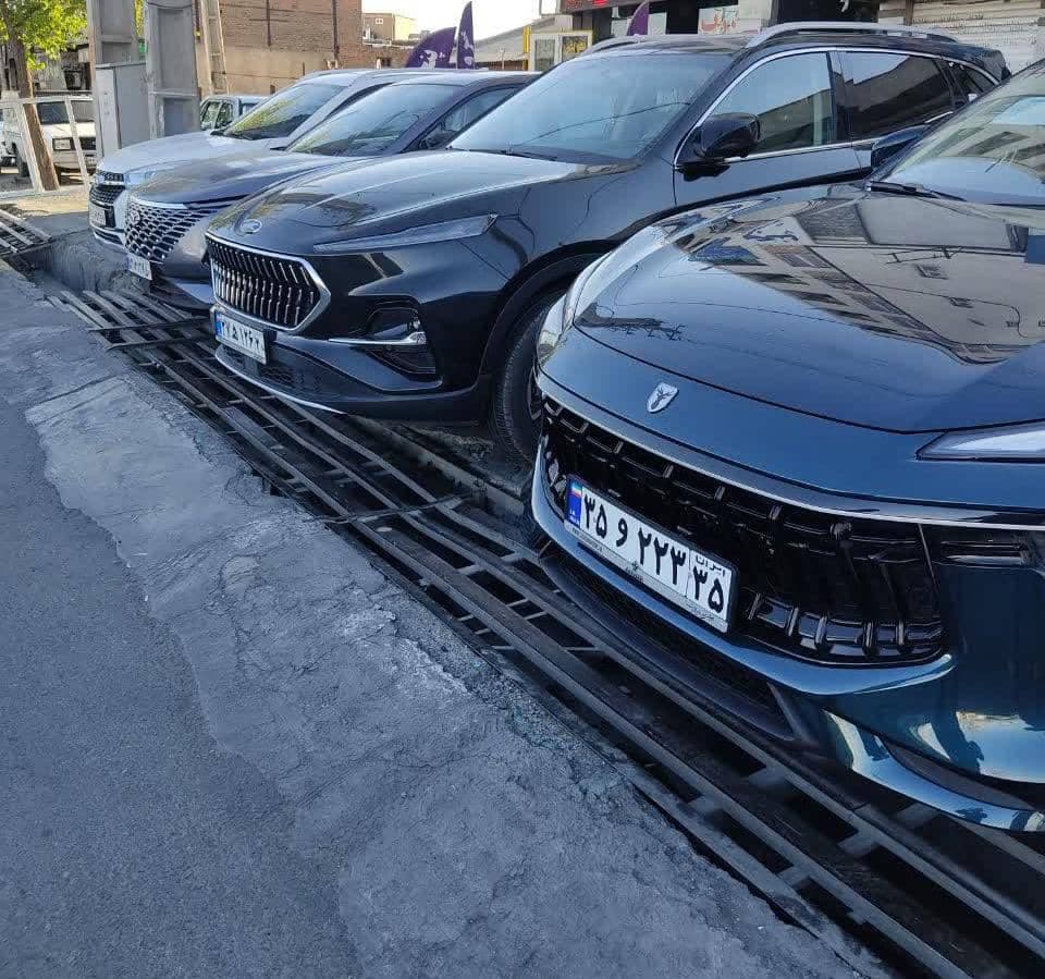 خرید و فروش خودروهای چینی اتو کاوسی در فردیس کرج