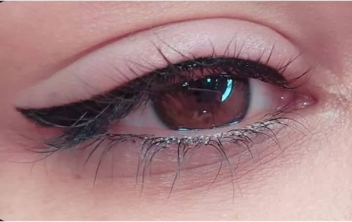 سالن زیبایی گیسو در فاروج