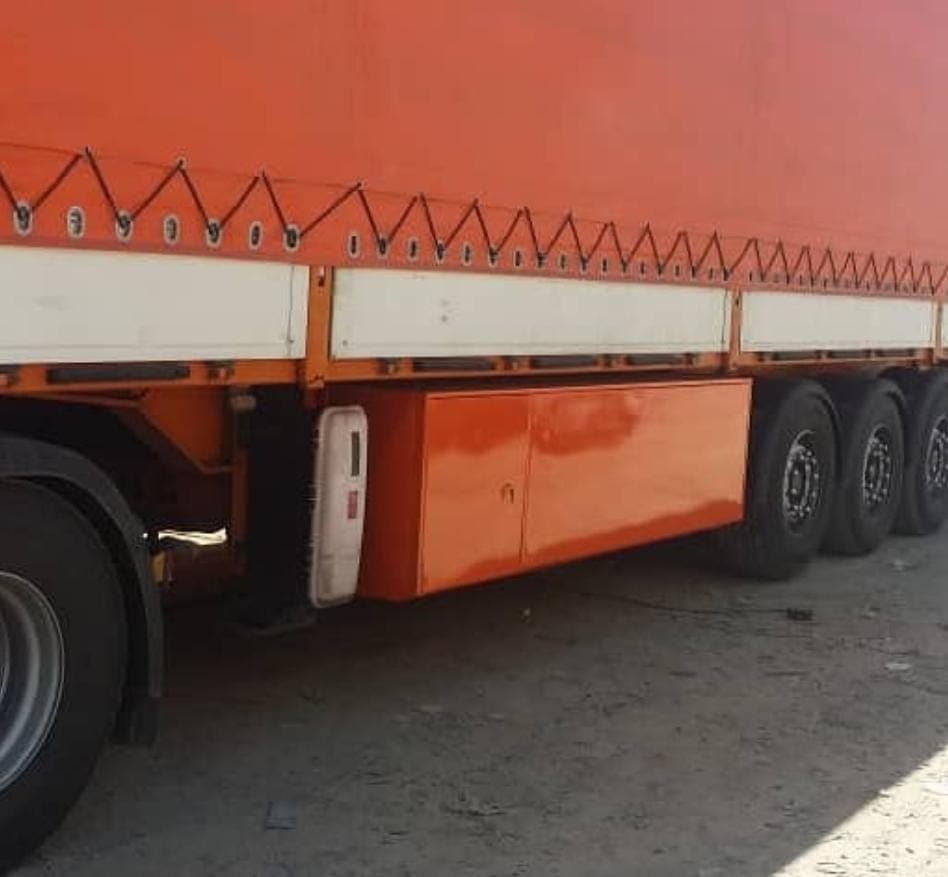جعبه سازی کانتینر و تریلی شهر ترانزیت در مرند