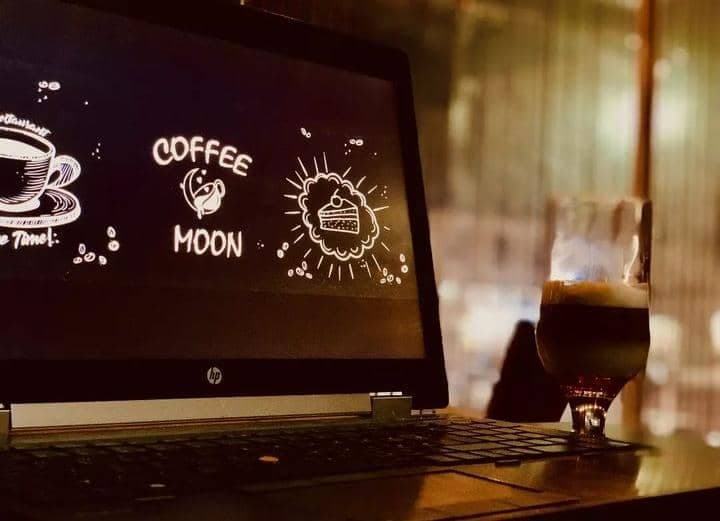 کافه فست فود موون moon در ماکو آذربایجان غربی