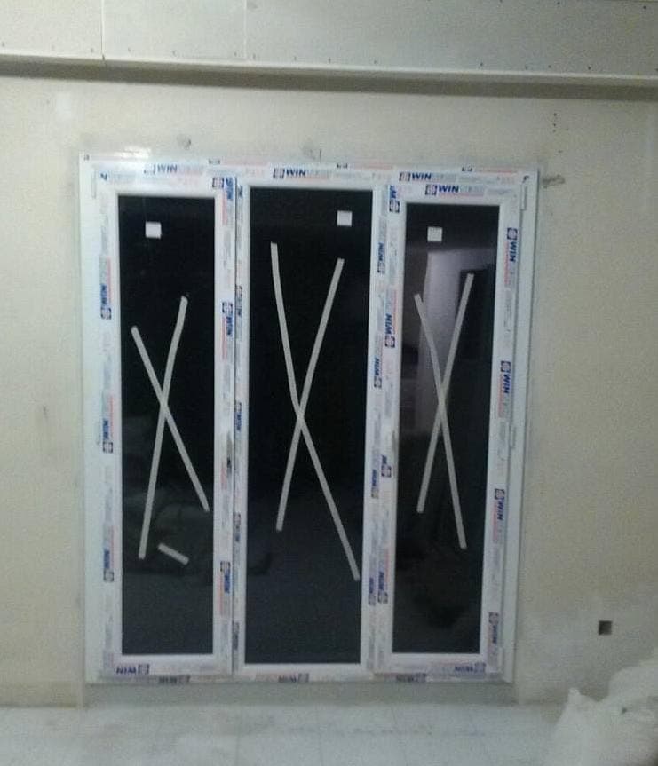 نصب و تولید درب و پنجره upvc و آلومینیوم پویا در طبس