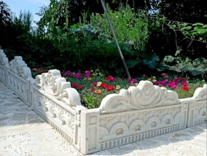 تولیدی نرده سنگی و دور باغچه کارو در بم