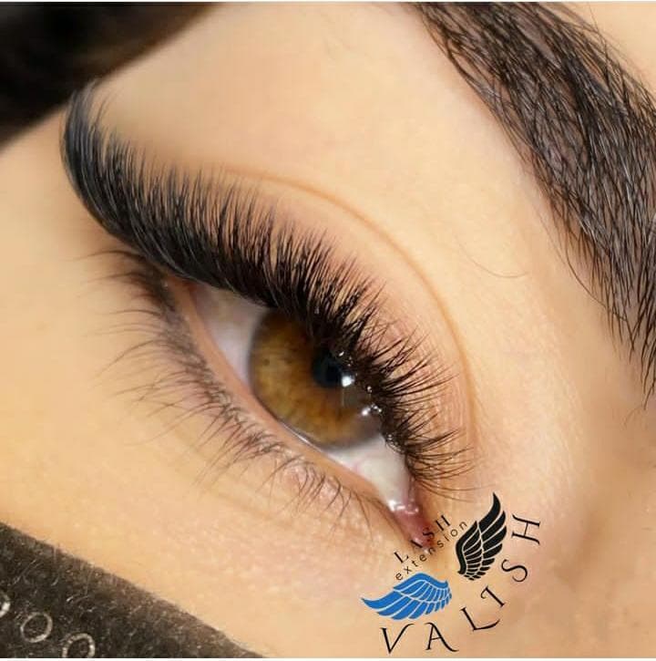 آموزش و خدمات تخصصی اکستنشن مژه و فیشال پوست شقایق مرادی در ارم شیراز