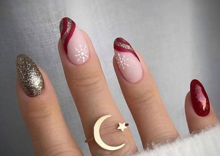 خدمات زیبایی کافه ناخون در بروجرد