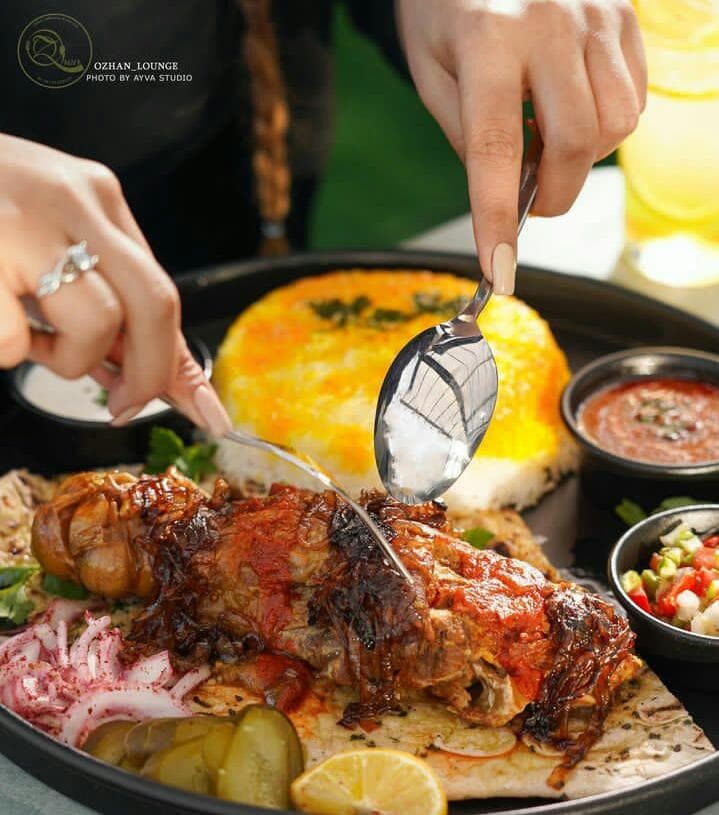 کافه رستوران اوژان لانژ در اصفهان