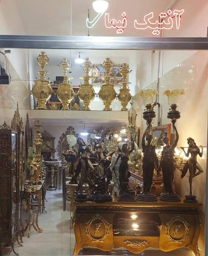 فروشگاه تزئینی و دکوری آنتیک نیما در تبریز