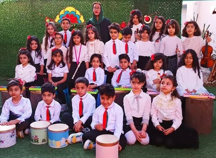 آموزشگاه فنی حرفه ای سرنا موسیقی و نمایشی و تجسمی در بوشهر