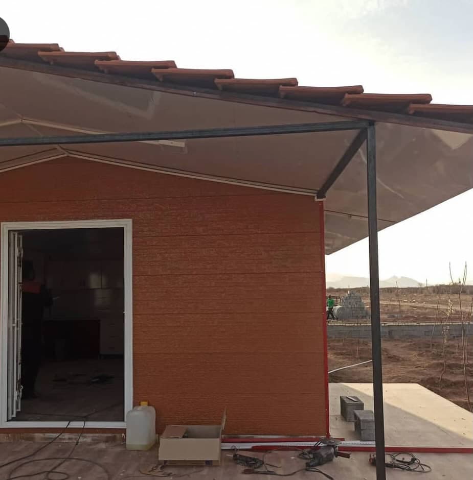 ساخت و فروش کانتینر کاروان و کانکس ویلایی و فروشگاهی مهرداد در اصفهان
