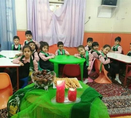 دبستان و پیش دبستانی غیر انتفاعی دخترانه گلهای نیلوفر در اهواز