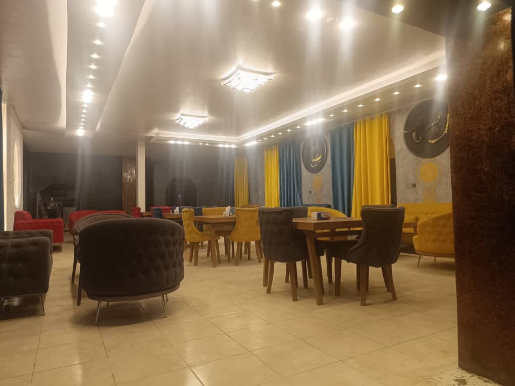 باغ رستوران آلاچیق در اصفهان