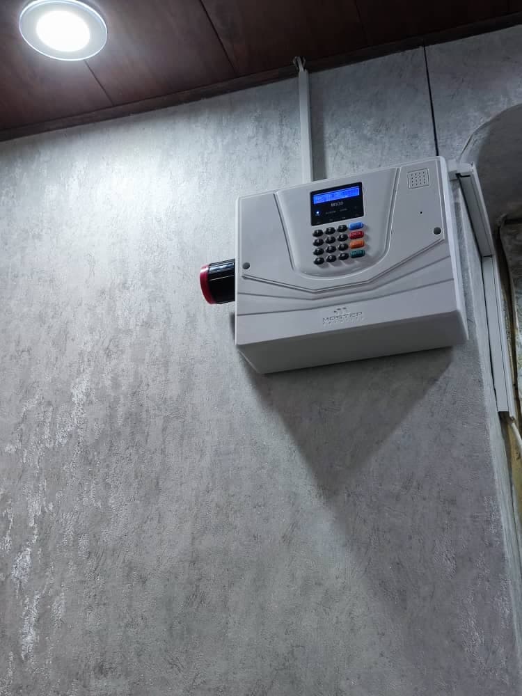 نصب و اجرای دوربین مداربسته و دزدگیر و جک بازویی مرتضی در خرمشهر
