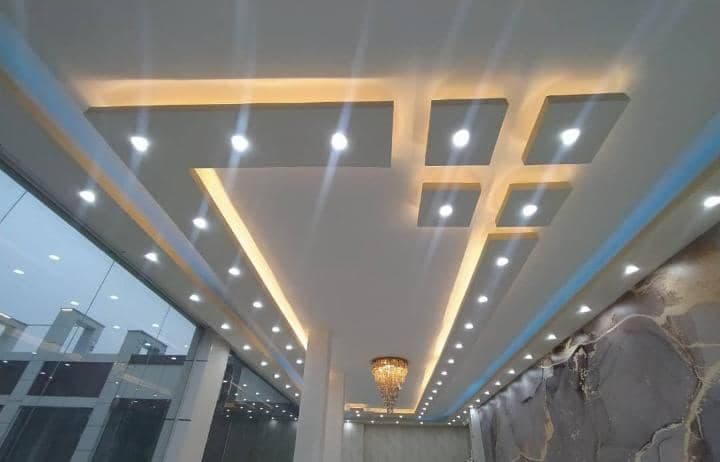نقاشی ساختمان احدی در تبریز