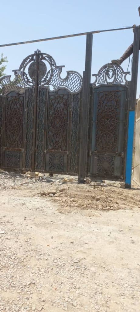 ساخت درب و پنجره طرح دار آهنی و جوشکاری مهدی در شریف آباد پاکدشت