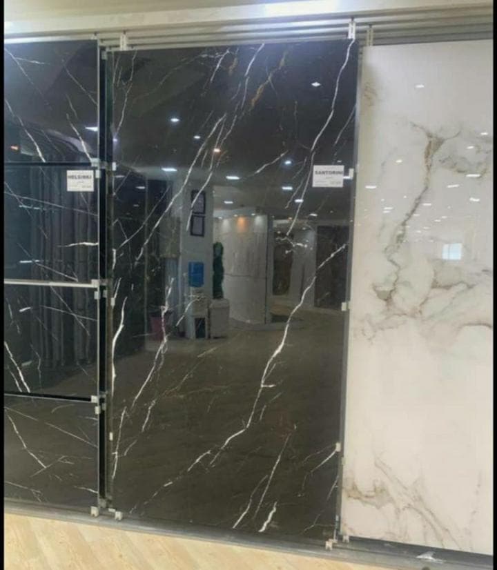 کاشی و سرامیک هلیا در میبد یزد
