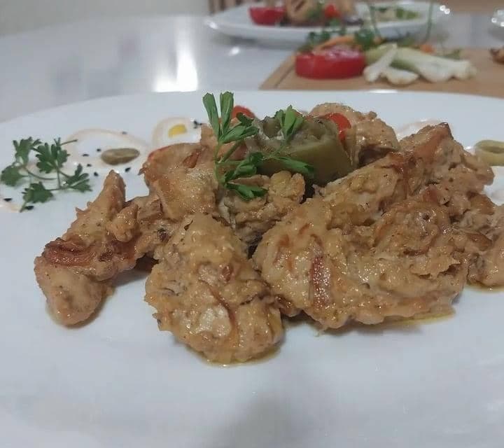 کافه و رستوران سوین لانژ در مشهد